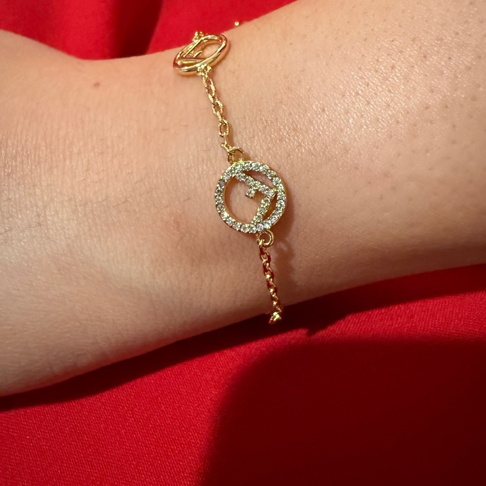 FENDI  gold bracelets - Picture 8 of 9